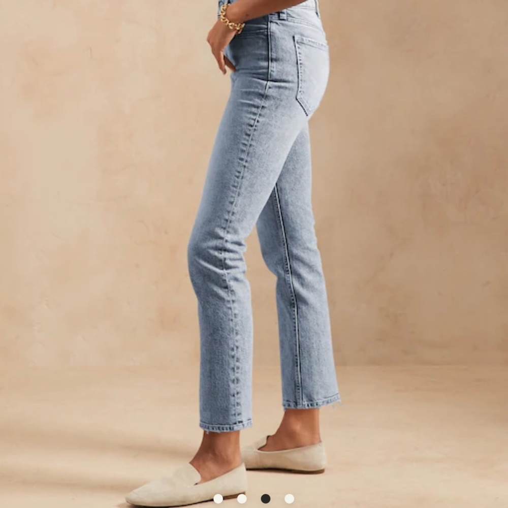 NWOT Banana Republic Straight Ankle Jean with Washwell